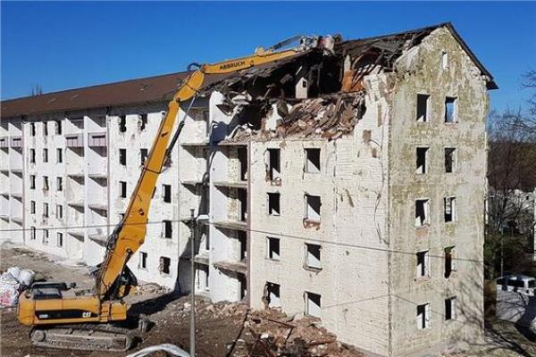 男人梦见房子倒塌是什么预兆 男人梦见房子倒塌是什么预兆