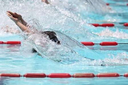 梦见男人裸着身体是什么预兆